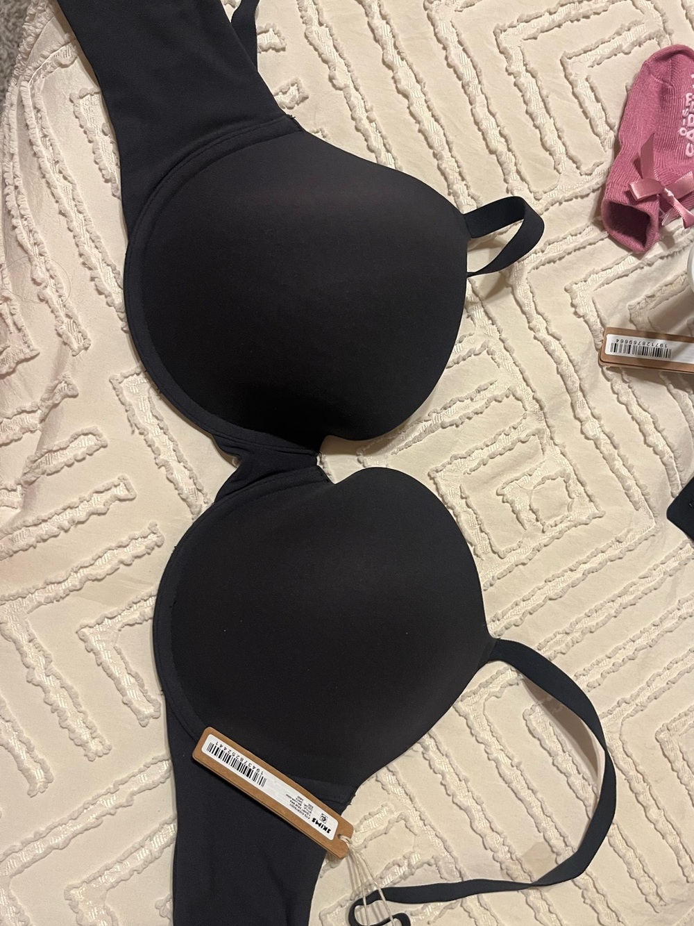 SKIMS Seamless Molded T-Shirt Bra - Black 34DD